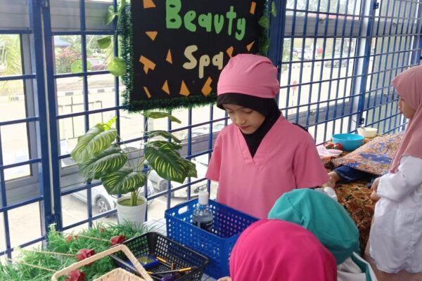 tadikakhalifah-Occupation Day (33)