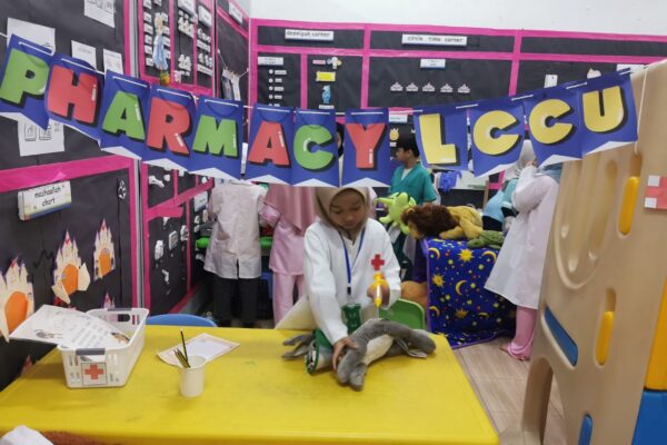 tadikakhalifah-Occupation Day (60)