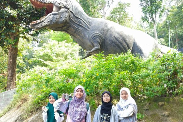 tadikkhalifahcerdik-school-hol (23)